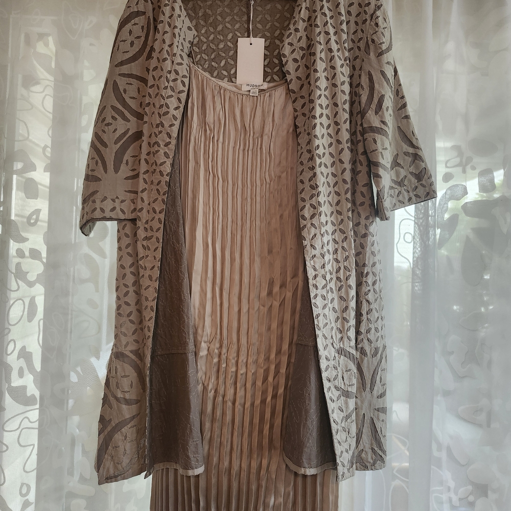 The Territory Ahead Jacket, Hudson Beige gold Maxi Dress